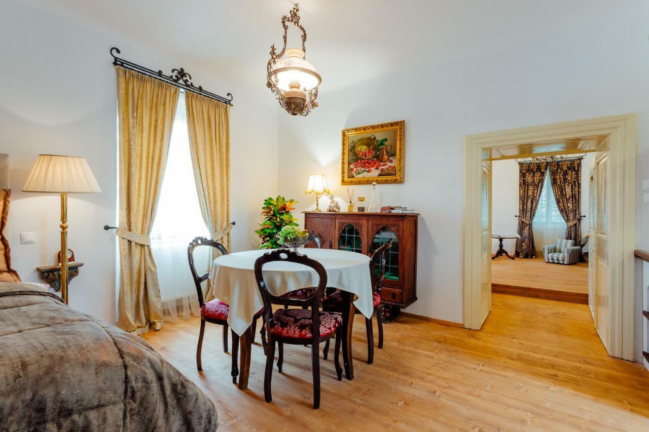 Strieborny Dvor Lägenhet Banská Štiavnica Exteriör bild